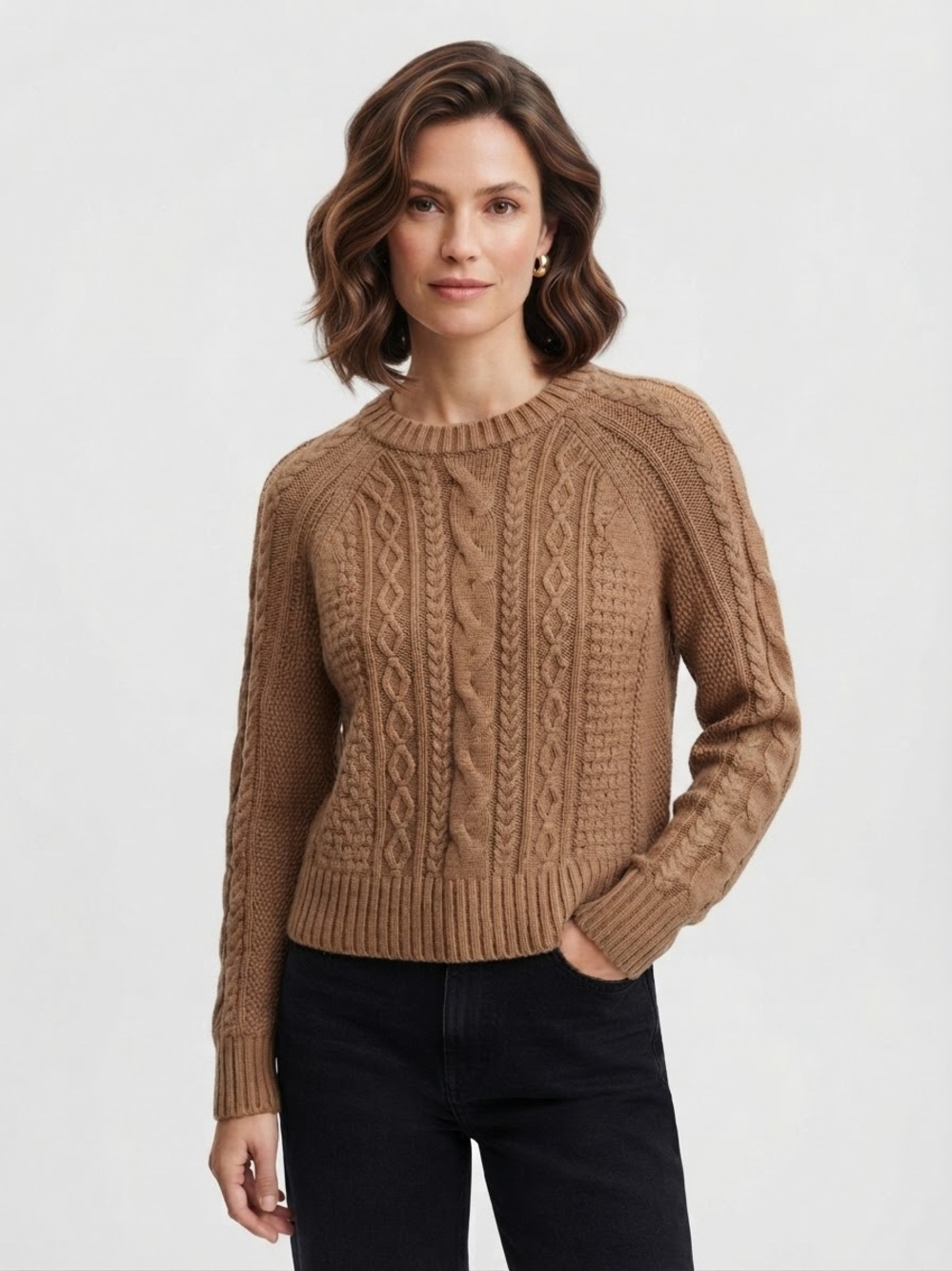 GAP Classic Cable-Knit Tan Sweater Size Small